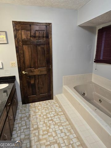 2531 Quentin Drive, Jonesboro, GA 30236
