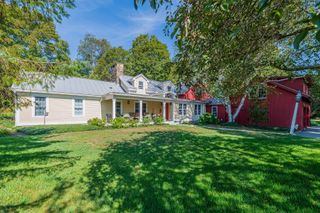 5173 Route 30, Dorset, VT 05251
