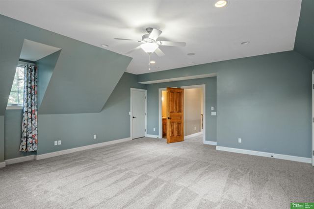 6830 Stonebrook Parkway, Lincoln, NE 68521