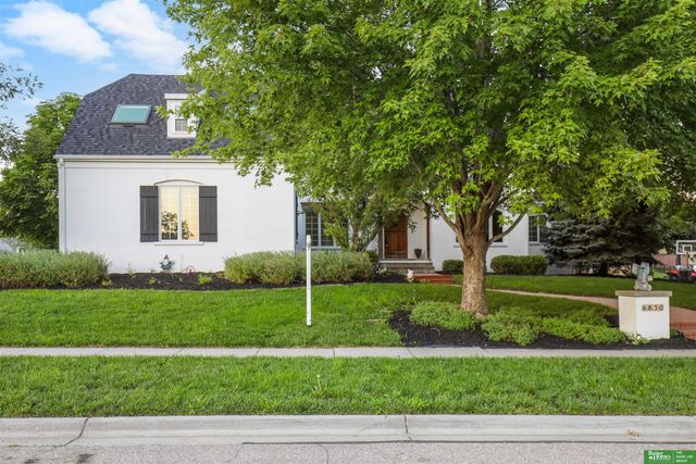 6830 Stonebrook Parkway, Lincoln, NE 68521