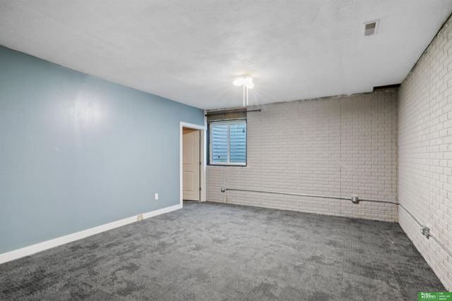 6830 Stonebrook Parkway, Lincoln, NE 68521