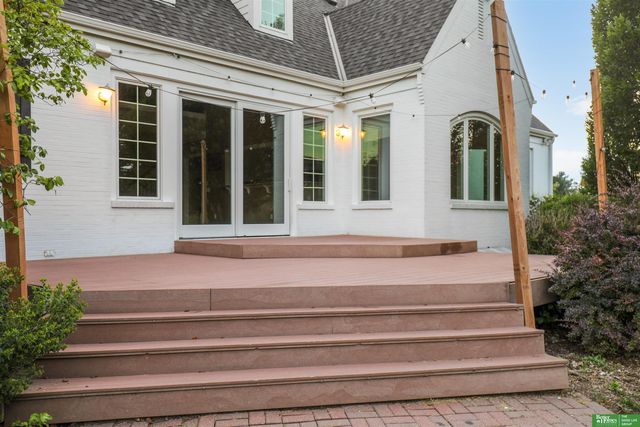 6830 Stonebrook Parkway, Lincoln, NE 68521