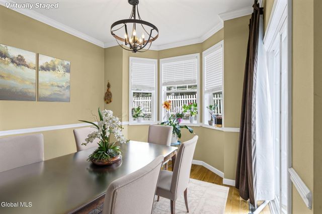 8 Amalia Lane, Rensselaer, NY 12144