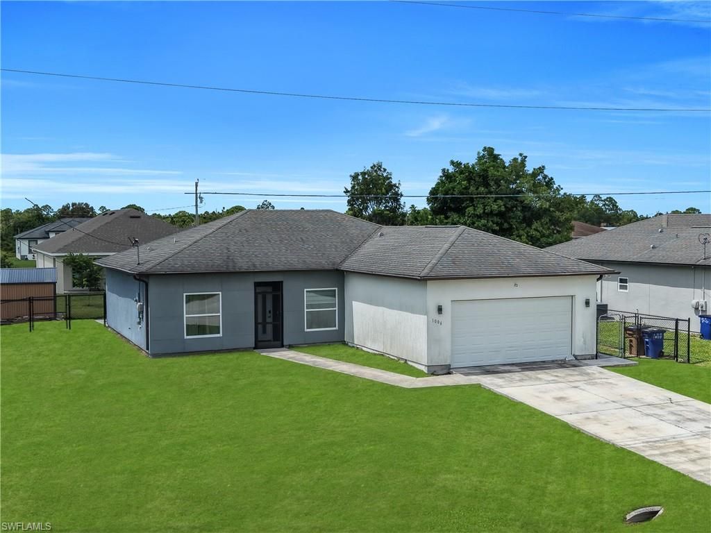 1006 Capetown AVE, LEHIGH ACRES, FL 33974 — photo 2