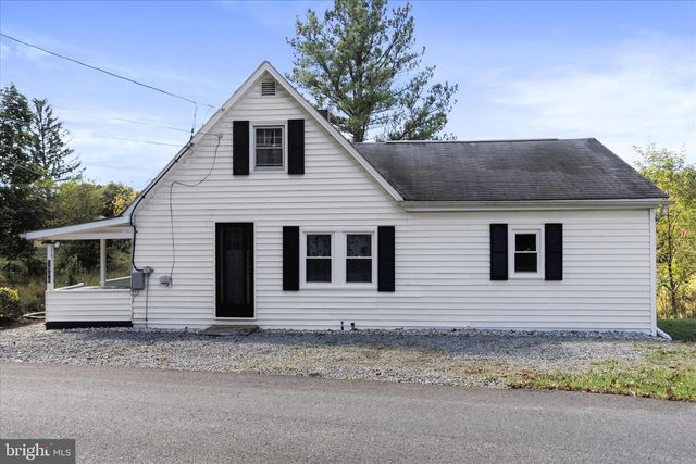 1906 OLD FURNACE RD, Ridgeley, WV 26753