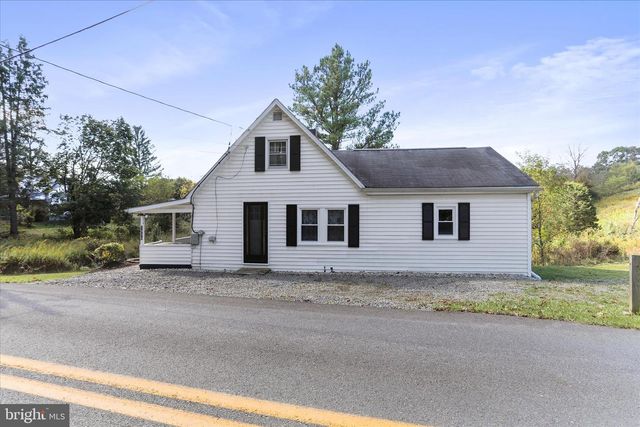 1906 OLD FURNACE RD, Ridgeley, WV 26753