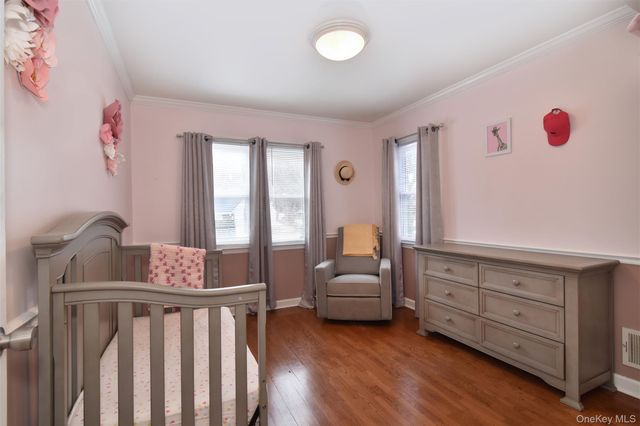 99 Amherst Drive, New Rochelle, NY 10804