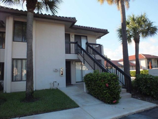 300 E Club Circle 201, Boca Raton, FL 33487