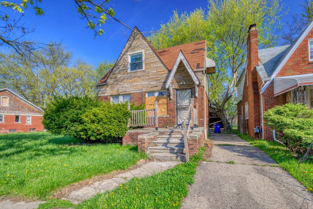 13067 Wade Street, Detroit City, MI 48213