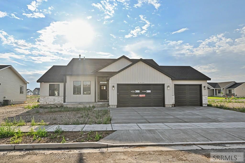 6939 Bronson Drive, Idaho Falls, ID 83402
