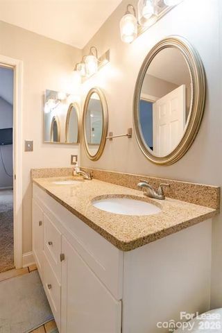 8263 Southgate Commons Drive, Charlotte, NC 28277