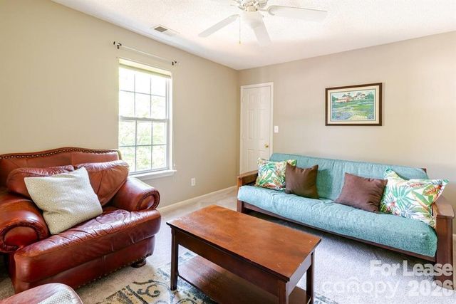 8263 Southgate Commons Drive, Charlotte, NC 28277