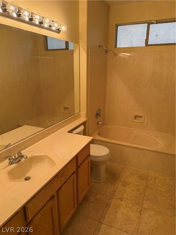 572 Fox Links Street, Henderson, NV 89012