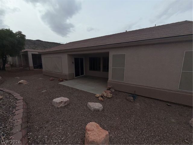 572 Fox Links Street, Henderson, NV 89012