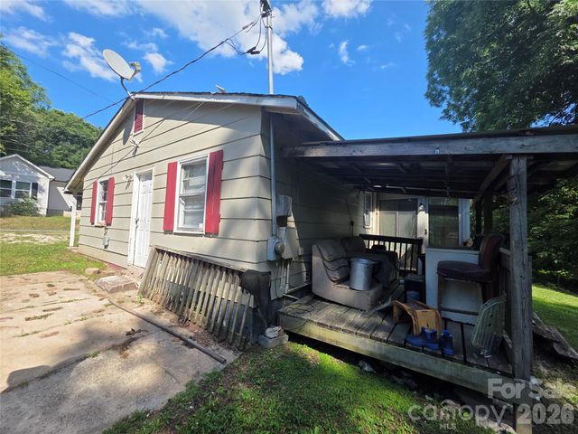 85 Gilmer Street, Gastonia, NC 28052