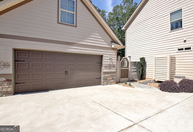 177 Rock House Estates Drive, Senoia, GA 30276