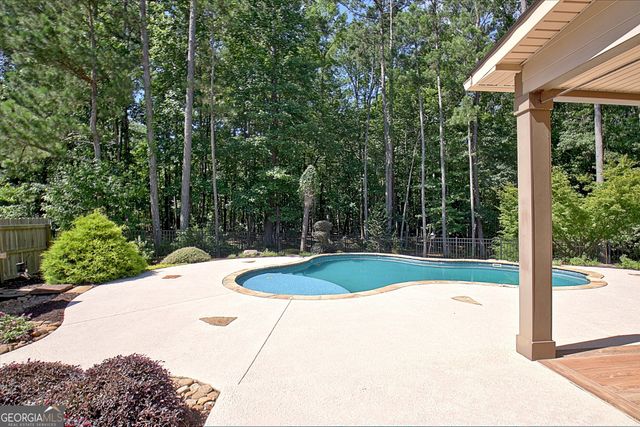 177 Rock House Estates Drive, Senoia, GA 30276