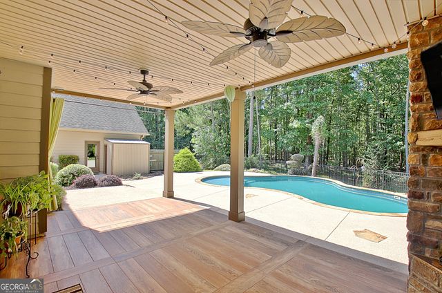 177 Rock House Estates Drive, Senoia, GA 30276