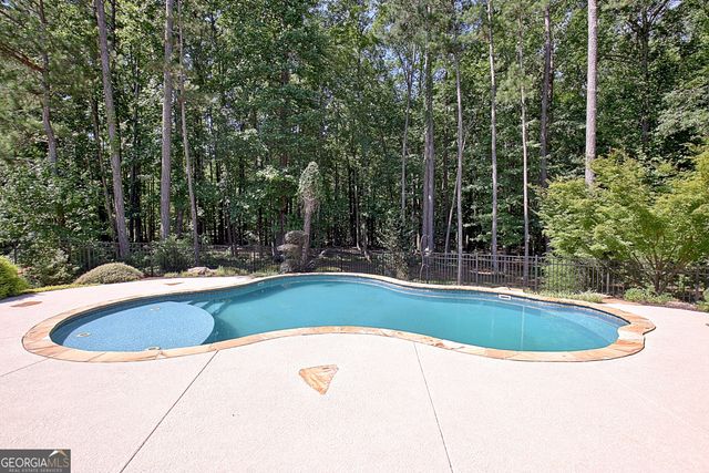 177 Rock House Estates Drive, Senoia, GA 30276