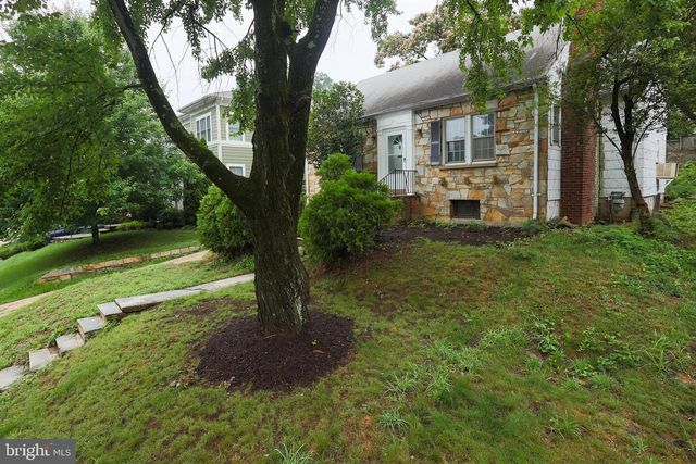 4827 16TH RD N, Arlington, VA 22207