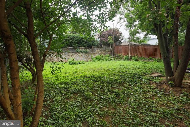 4827 16TH RD N, Arlington, VA 22207