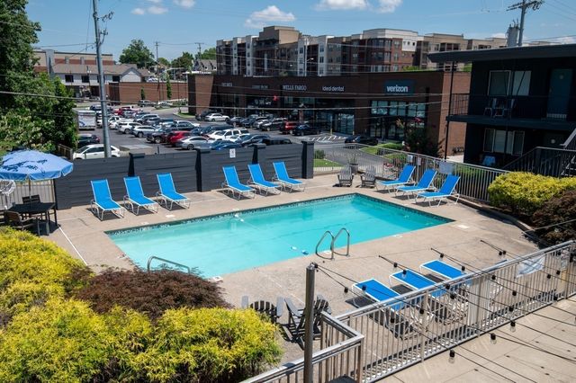 803 Hillview Hts Apt 106, Nashville, TN 37204