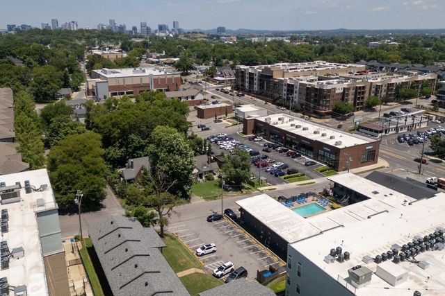803 Hillview Hts Apt 106, Nashville, TN 37204