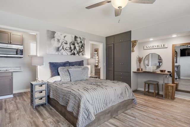 803 Hillview Hts Apt 106, Nashville, TN 37204