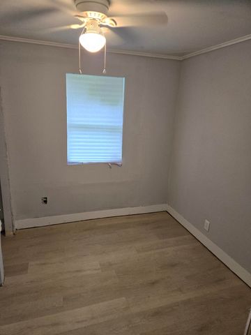 2025 CLARKSDALE AVE, Memphis, TN 38108