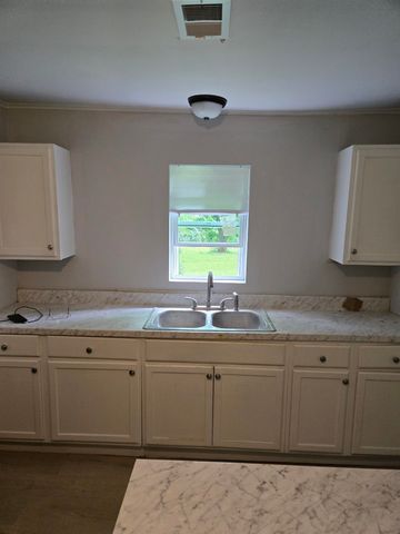 2025 CLARKSDALE AVE, Memphis, TN 38108