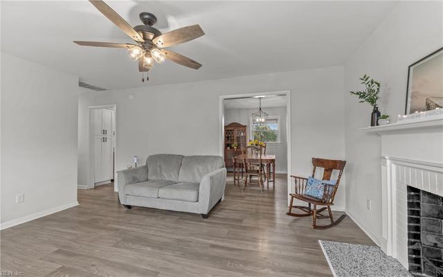 85 Haviland DR, Newport News, VA 23601