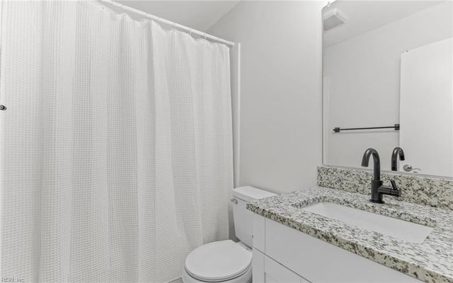 85 Haviland DR, Newport News, VA 23601