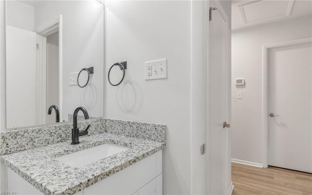 85 Haviland DR, Newport News, VA 23601