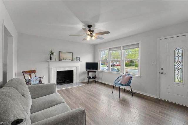 85 Haviland DR, Newport News, VA 23601