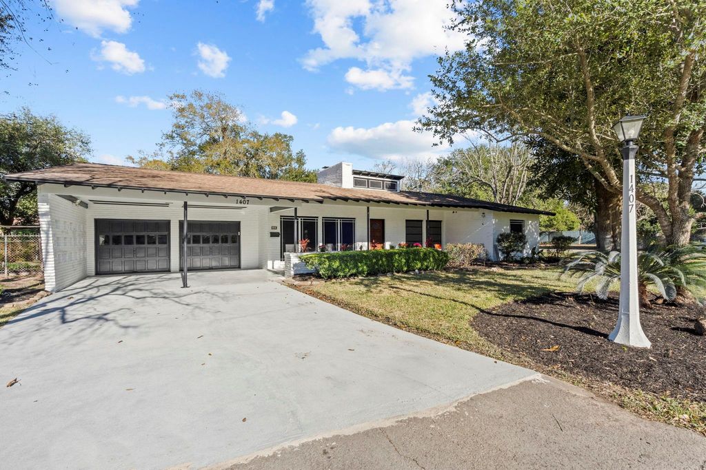 1407 Lamar Drive Drive, La Marque, TX 77568