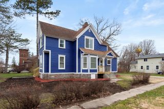 125 E Delaware Street, Decatur Vllg, MI 49045