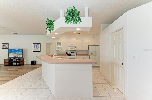 523 OAK BAY DRIVE, Osprey, FL 34229