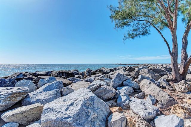 523 OAK BAY DRIVE, Osprey, FL 34229
