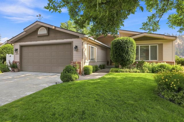 4539 S SUNNY CREEK Cir, Spokane, WA 99224