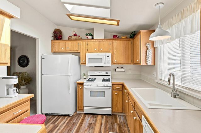 4539 S SUNNY CREEK Cir, Spokane, WA 99224