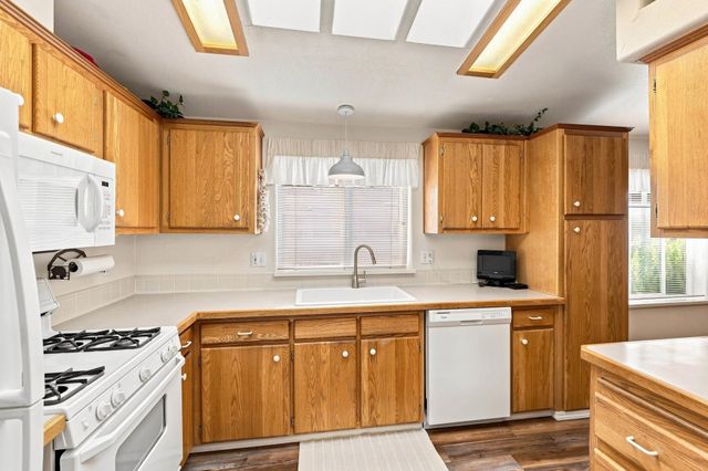 4539 S SUNNY CREEK Cir, Spokane, WA 99224
