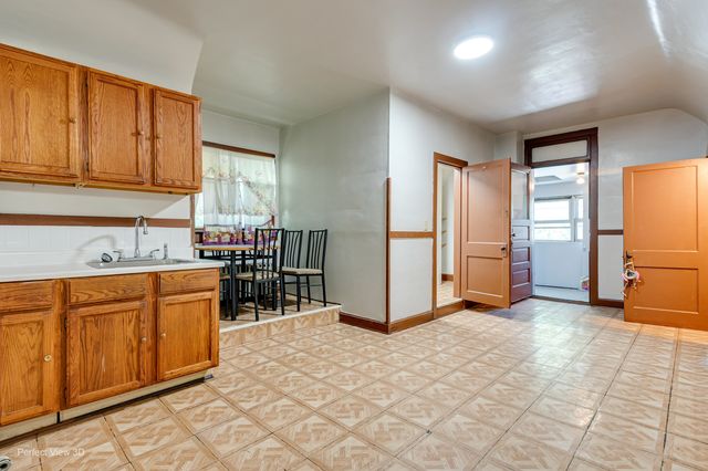 1257 N Rockwell Street, Chicago, IL 60622