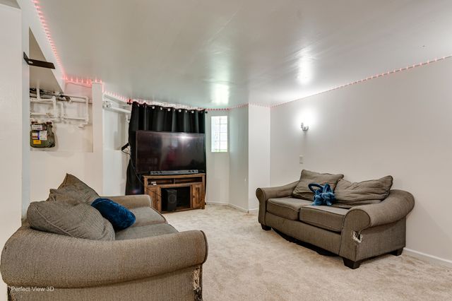 1257 N Rockwell Street, Chicago, IL 60622
