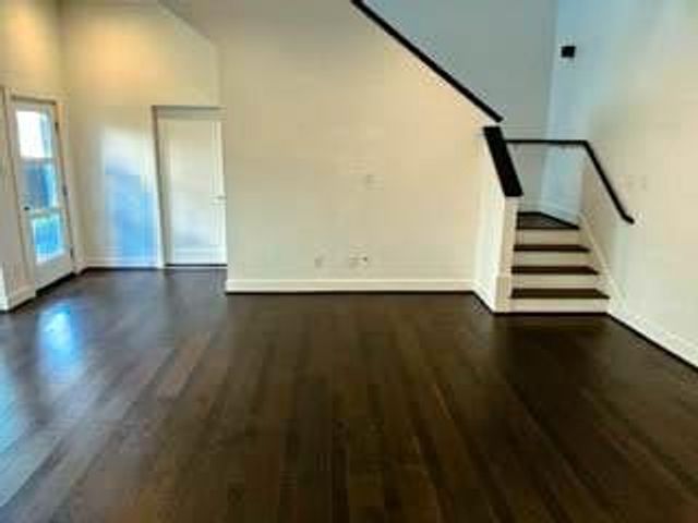 7726 Jacquelyn Oaks Road, Houston, TX 77055