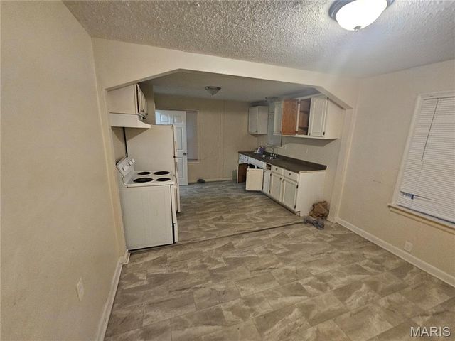 7110 Dawson Place, St Louis, MO 63136
