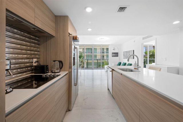 6610 Indian Creek Dr 406, Miami Beach, FL 33141