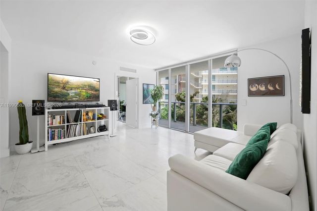 6610 Indian Creek Dr 406, Miami Beach, FL 33141