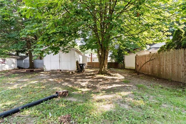 626 E Wilbeth Road, Akron, OH 44306