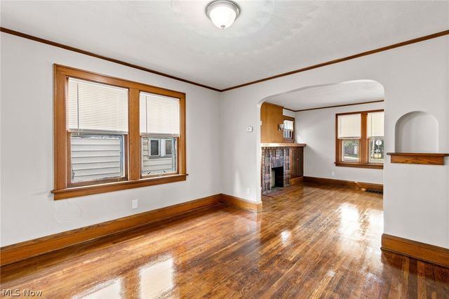 626 E Wilbeth Road, Akron, OH 44306