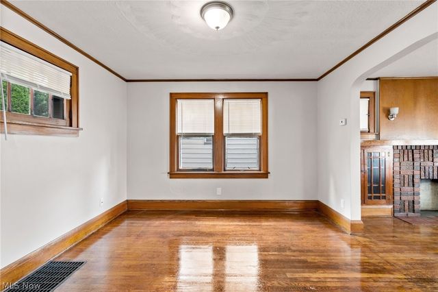 626 E Wilbeth Road, Akron, OH 44306